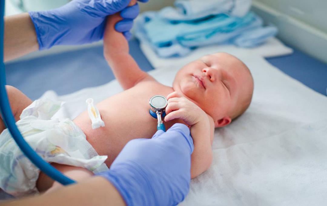 Bảo hiểm y tế cho trẻ sơ sinh.